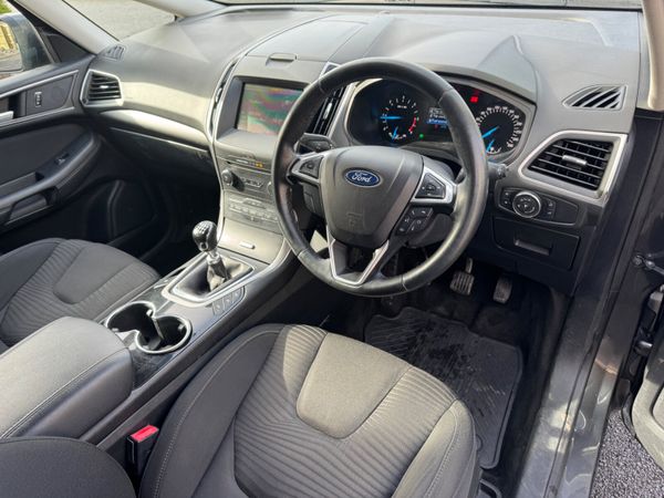 7 Seater 161 Ford S-Max Zetec! 339634259