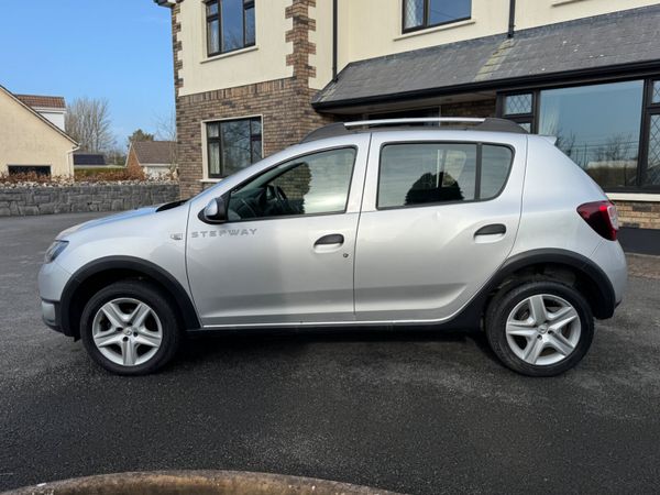 *New NCT* 152 Dacia Sandero Stepway! 339843178