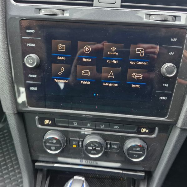 Volkswagen Golf 2019 339867642