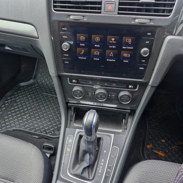 Volkswagen Golf 2019 339867643