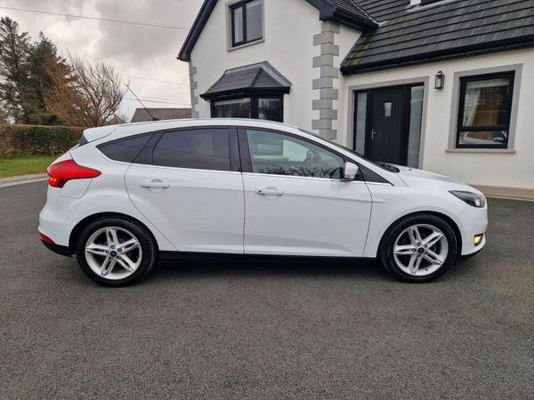 2017 FORD FOCUS ZETEC NAV 1.5TDCI 120BHP 339982913