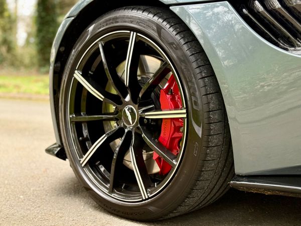 Aston Martin Vantage Forged carbon extras 4.0 V8 330034168