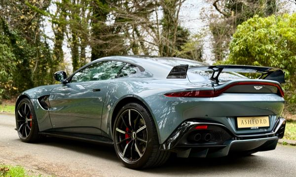 Aston Martin Vantage Forged carbon extras 4.0 V8 330034182