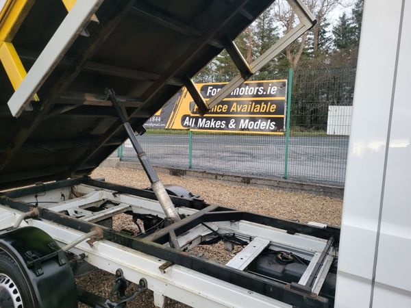 MAN TGE Tipper 2021 330044390