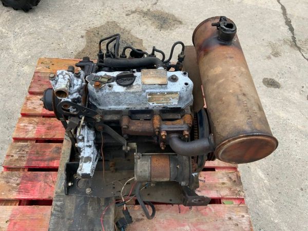 3TNE72 YANMAR DIESEL ENGINE...SPARES /REPAIR. 330123152