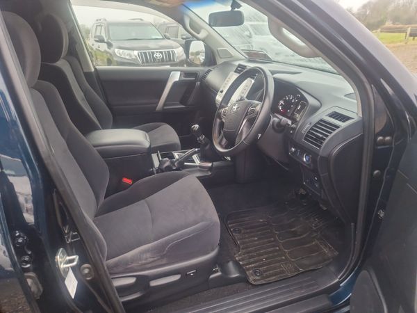 Toyota Land Cruiser LC GX LWB 330157106