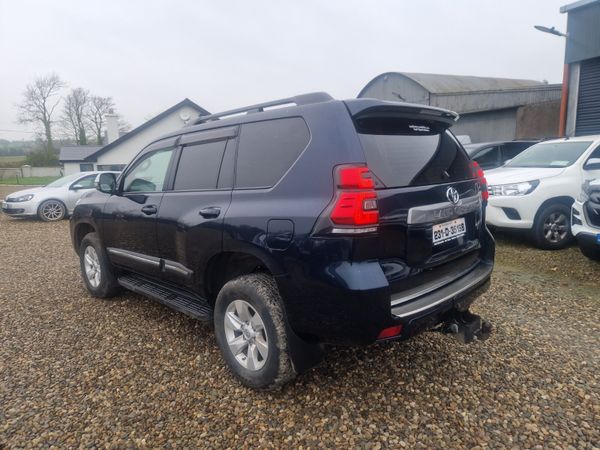 Toyota Land Cruiser LC GX LWB 330157116