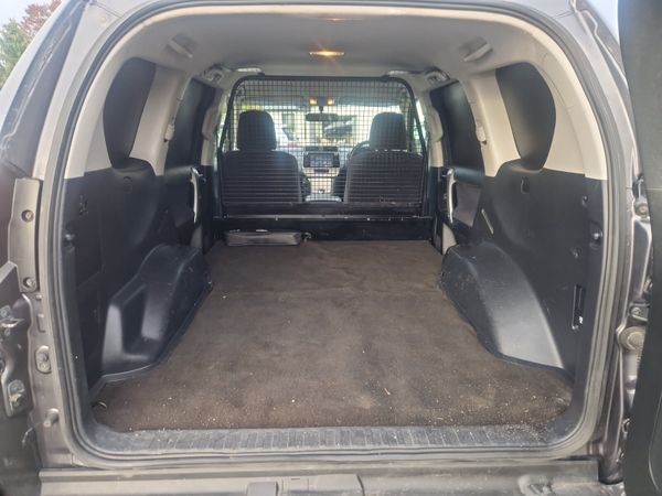 Toyota Land Cruiser LC GX LWB 330157113