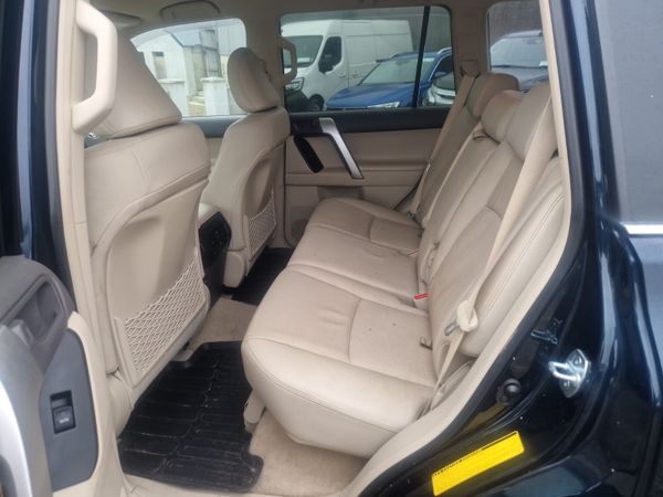 Toyota Land Cruiser Business Class 330157786