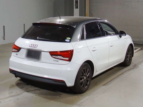 2013 Audi A1 330284653