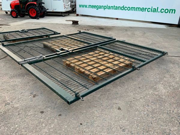 DOUBLE WIRE ENTRANCE GATES / FENCING.....160. 330295654
