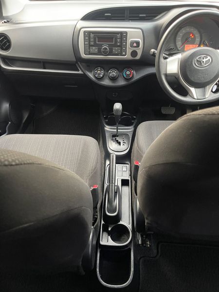 2015 TOYOTA VITZ (S106) 330293068