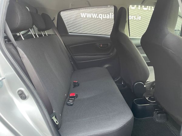 2015 TOYOTA VITZ (S106) 330293069