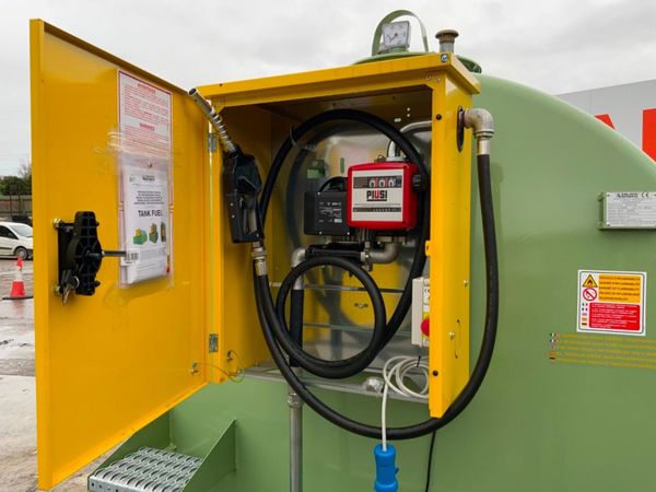 9000lt FUEL DELIVERY / STORAGE  BOWSER....471T 330899144