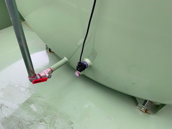 9000lt FUEL DELIVERY / STORAGE  BOWSER....471T 330899148