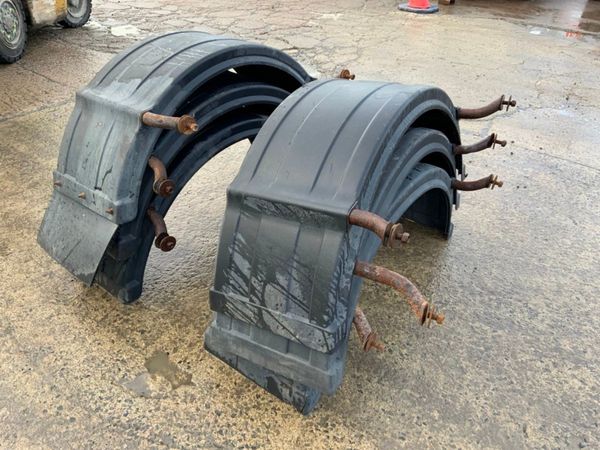 Trailer Trailer Super Single Moulded Mudguards/ B 330901744