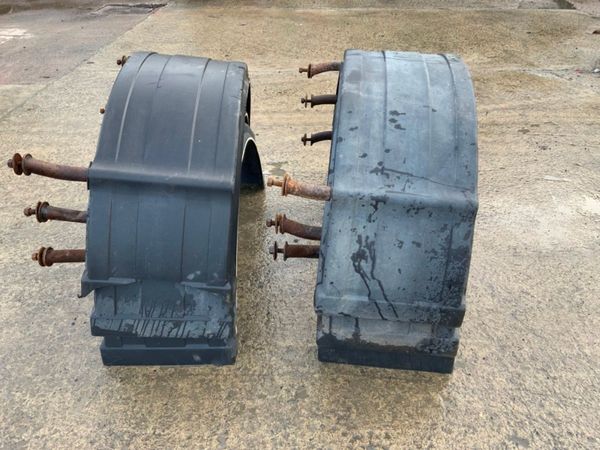 Trailer Trailer Super Single Moulded Mudguards/ B 330901749