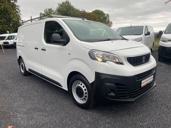Opel Vivaro/ Peugeot Expert 332265070