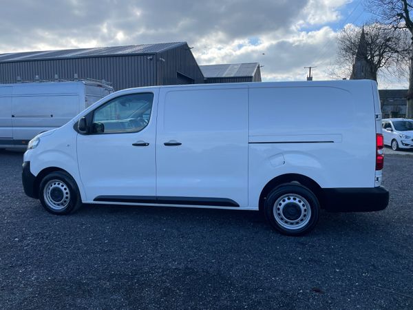 Opel Vivaro/ Peugeot Expert 332265140