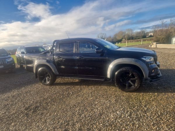 Mercedes-Benz X-Class 2018 332311725