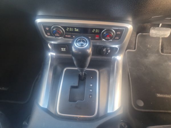 Mercedes-Benz X-Class 2018 332311746