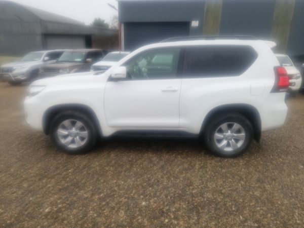Toyota Land Cruiser GX SWB 332654494