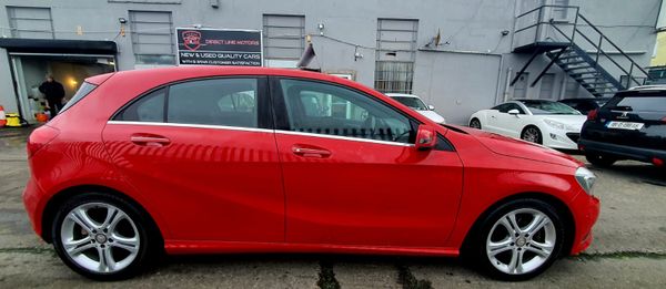 2015 Mercedes-Benz A-180 332668579