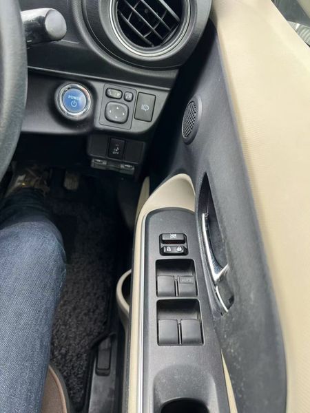 2014 Toyota Aqua Push Start 332883232