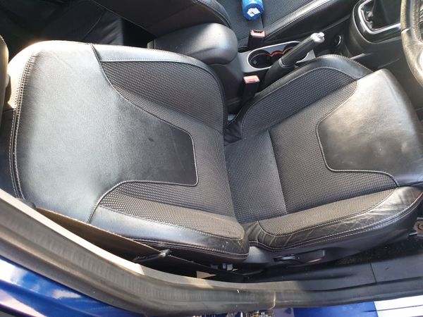 161 Ford Fiesta 1.0l New Nct11/26 332940866