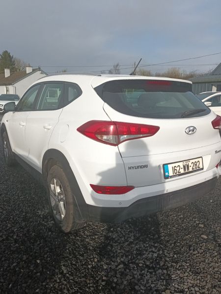 Hyundai Tucson 2016 332994281