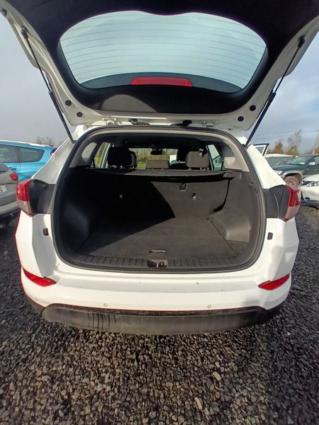 Hyundai Tucson 2016 332994337