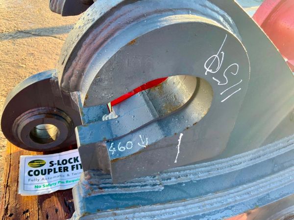 UNUSED STRICKLAND Q/HITCH 100mm PINS.......877. 333245878