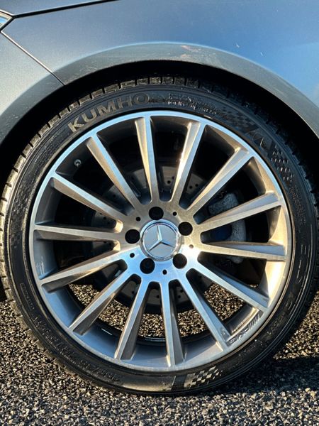 Mercedes-Benz E220d AMG line *LowKms 333267082