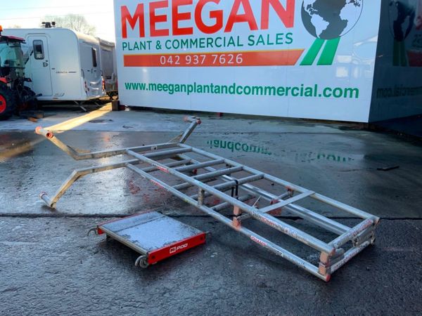 POP UP ALUMINIUM SCAFFOLDING PODIUM......707. 333276090