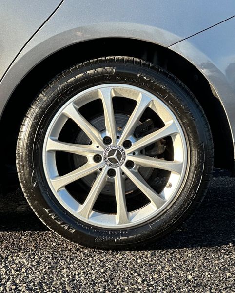 Mercedes-Benz B200d *Auto 333305701