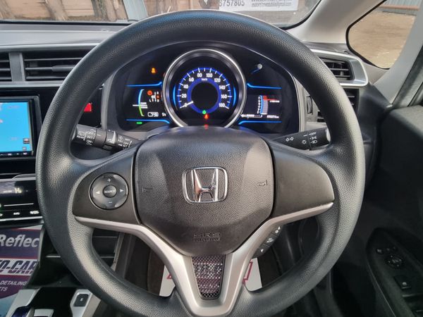 2016 Honda Fit/Jazz 1.5 Hybrid Automatic 333496109