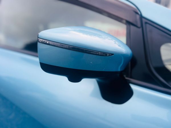 Nissan Note ** medalist package ** 333510042