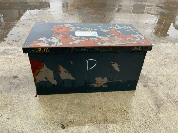 ARMORGARD STEEL STORAGE LOCK BOX....785. 333731959