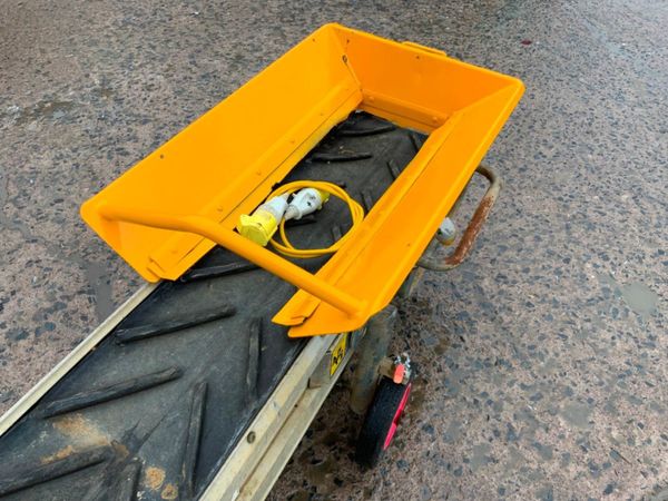 2020 SHIFTA 44 MATERIAL CONVEYOR......680. 333880014