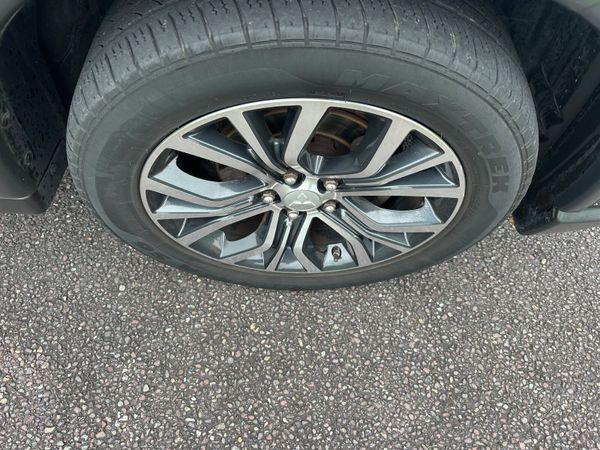 Mitsubishi Outlander Dsl Auto 7 seater 4x4 333983803