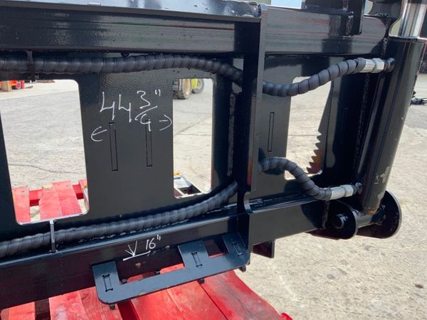 72" SKID STEER DUNG GRAB / GRAPPLE.........173w. 344121052