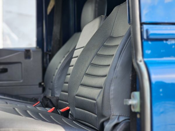 DEFENDER 110 TD5 // 08/25 DOE // COMMERCIAL VAN 344212567