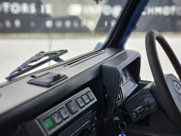 DEFENDER 110 TD5 // 08/25 DOE // COMMERCIAL VAN 344212560