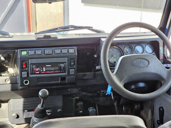 DEFENDER 110 TD5 // 08/25 DOE // COMMERCIAL VAN 344212562