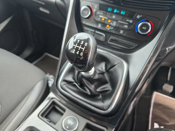 2018 FORD KUGA TITANIUM MODEL LOW MILAGE 344240716