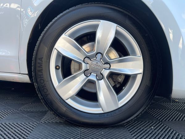 2015 AUDI A1 (S188) 344328360