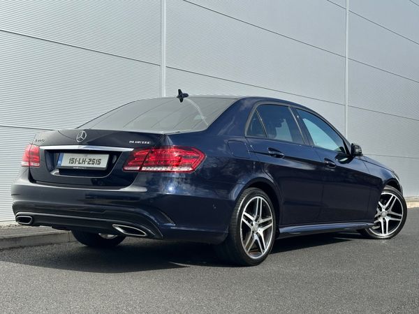 Mercedes-Benz E220d AMG Night Edition 344338011