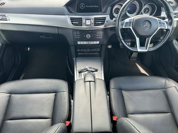 Mercedes-Benz E220d AMG Night Edition 344338485