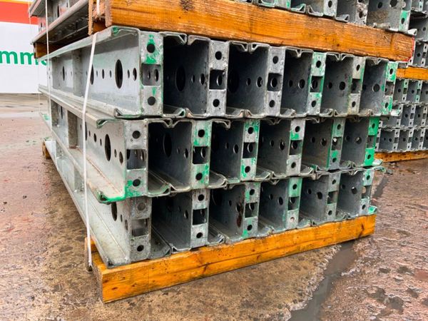 1800mm GALVANISED ALIGNMENT RAILS.........975. 344511050