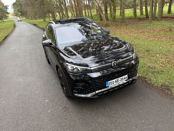 Volkswagen Tiguan Highest Spec Available 344695589